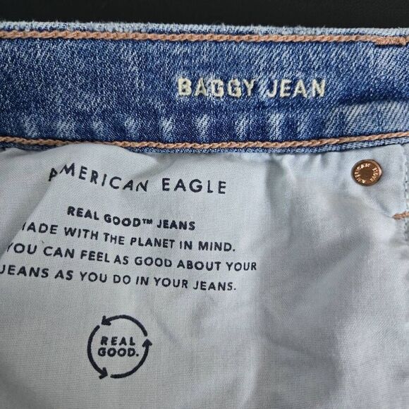 American Eagle Womens Baggy High Rise Jeans Size 12 Short Blue Distressed Grunge - Picture 3 of 8